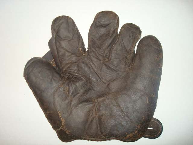 Victor Black Full Web Front